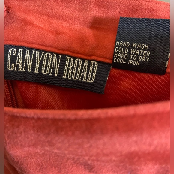 Canyon Road red fringe hem western maxi skirt. Size 2x. Front criss cross is off - Picture 3 of 9